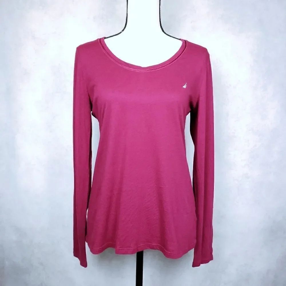 Nautica pink long sleeve scoop neck top Medium